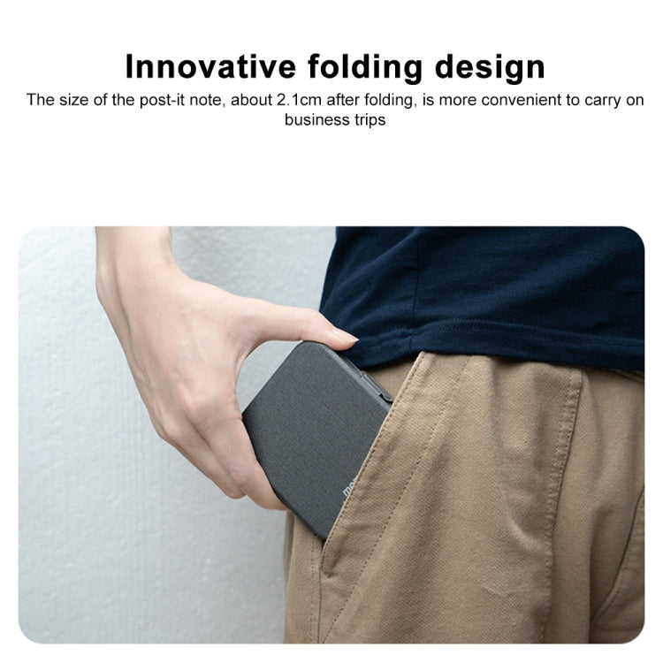MOMAX UD30 Q.Mag Go 2 in 1 Foldable Magsafe Magnetic Wireless Charger MOMAX UD30 Q.Mag Go 2 in 1 Foldable Magsafe Magnetic Wireless Charger